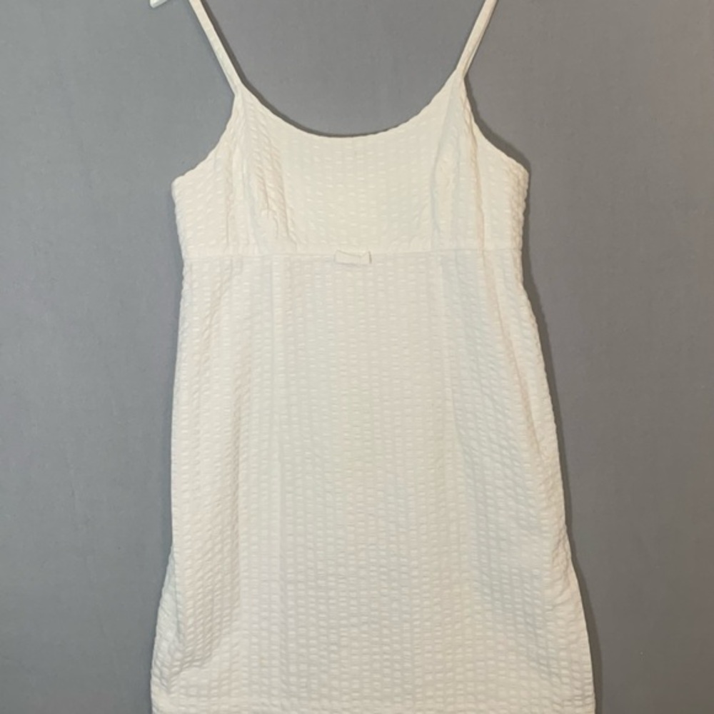 Lilly Pulitzer White textured sleeveless Dress Ladies size 12